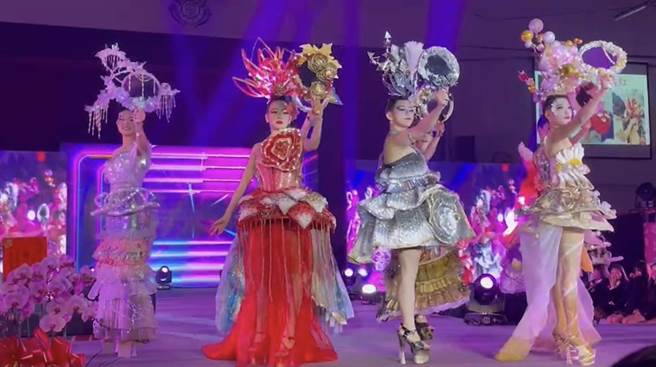 桃园市治平高中家政群一年一度的毕业展演今明2天热闹开演。（校方提供／蔡明亘桃园传真）