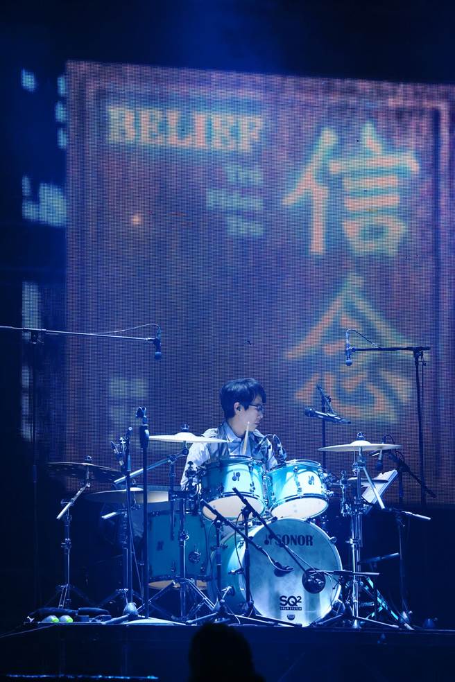 鼓手冠佑。（相信音乐提供）