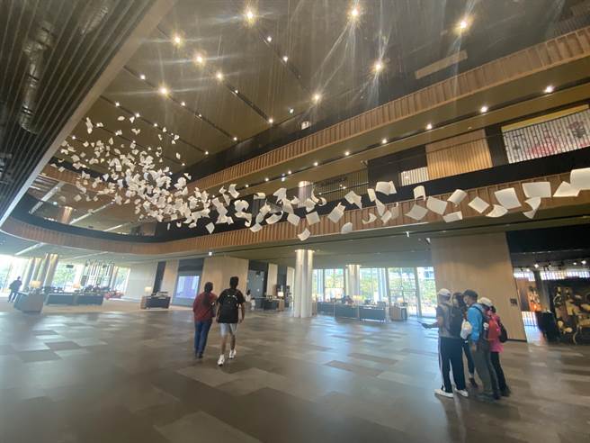 台南市立图书馆永康新总馆的馆舍面积大，传出有民眾今天上厕所遭偷拍，馆员立即报警处理。（本报资料照片）