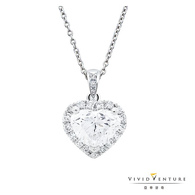 OKmart「鸿兔大展招财包」头奖为「亚帝芬奇1克拉心型项炼」，市值达36万。（OKmart提供）