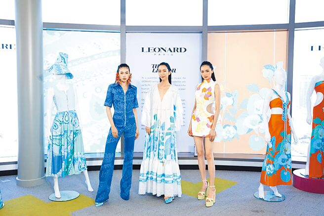 伊林3位名模分别展示Leonard最新春夏作品。（Leonard提供）