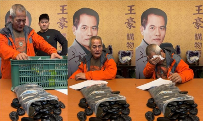 王豪开直播向消费者道歉，过程中一度爆哭。（图／摘自王豪购物网脸书）