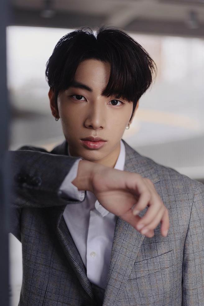 邱显博不只多才多艺，还拥有一张俊俏脸蛋。（罗永铭摄）