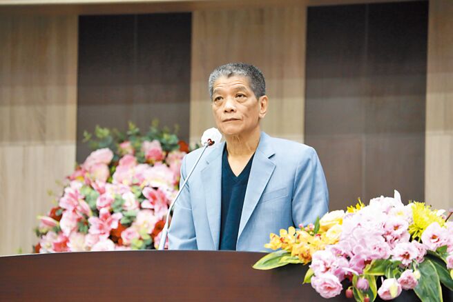 现任议长何胜丰、副议长潘一全搭挡角逐正副议长，强调国民党展现团结气势，并且志在必得。（南投县议会提供／杨静茹南投传真）