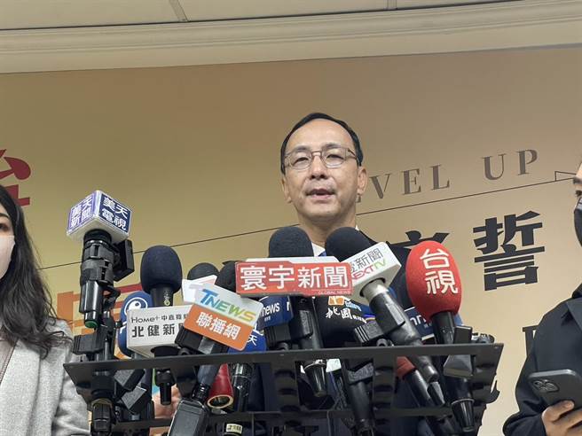 台南市正副议长选举争议连连，国民党主席朱立伦说，赖清德怎么面对故乡变得这么黑。(吕筱蝉摄)