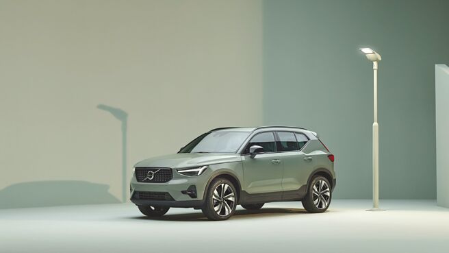 VOLVO XC40在IIHS（Insurance Institute for Highway Safety，美國高速公路安全保險協會）更新測試標準後的中偏位撞擊測試2.0獲得「良好（Good）」評等。圖／業者提供
