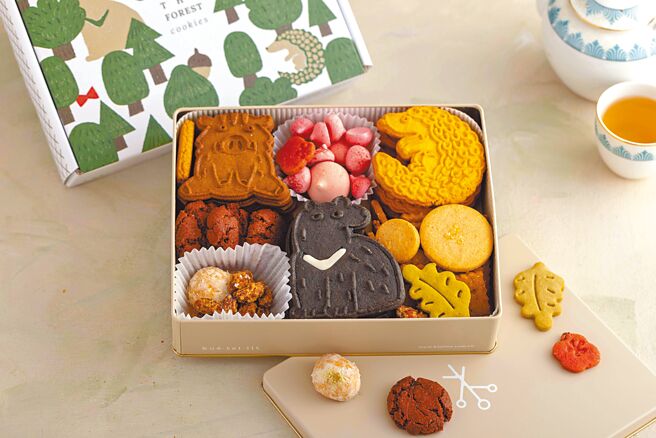 「動物森林鐵盒餅乾」盒內餅乾依比例使用奶油營造不同口感 ，1180元。（峻鼎食品提供）