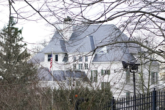 图为美国副总统贺锦丽（Kamala Harris）华府官邸。（图／美联社）