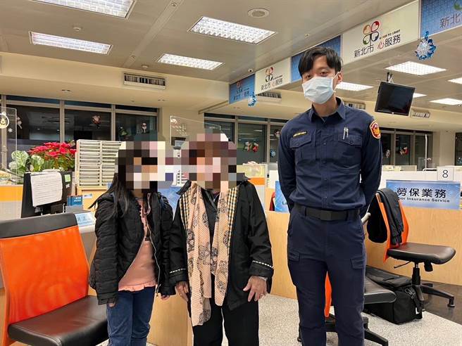 警方协助女童找到外婆。（警方提供）