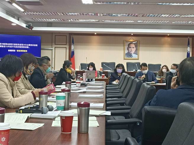立法院交通委员会今日审查国家运输安全调查委员会112年预算(简立欣摄)