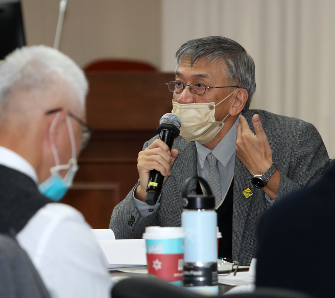 立法院交通委员会26日继续审查112年度中央政府总预算案关于国家运输安全调查委员会单位预算，运安会主委杨宏智（见图）出席。（刘宗龙摄）