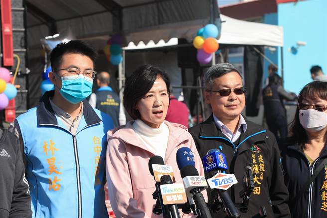 台中市副市长王育敏26日主持大肚区主持大肚儿少家庭福利馆动土典礼。（冯惠宜摄）