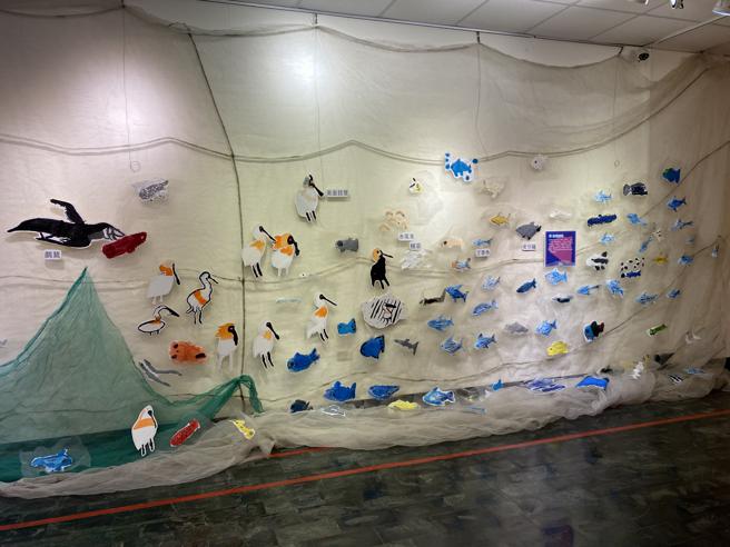 策展1区1角-海巡文化与渔获种类(高雄市教育局提供) 