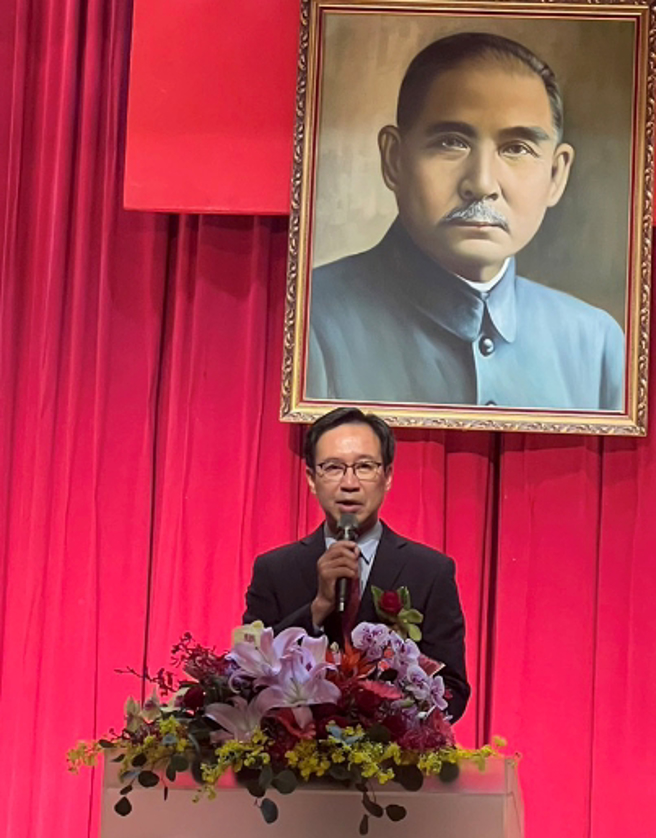 玄奘大学杰出校友-新任竹东镇镇长郭远彰。(图片/玄奘大学提供)