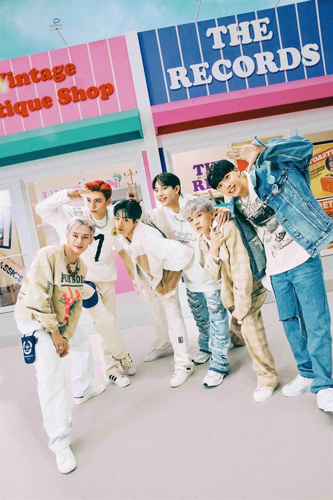 「Ozone」日前赴韩国拍摄MV，用心打造帅气造型。（索尼音乐提供）