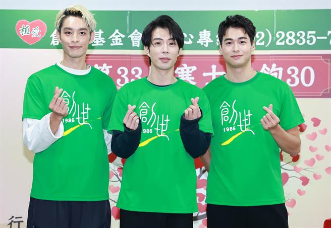 曹佑寧（左起）、廖允杰（小杰）、林敬倫。（陳俊吉攝）