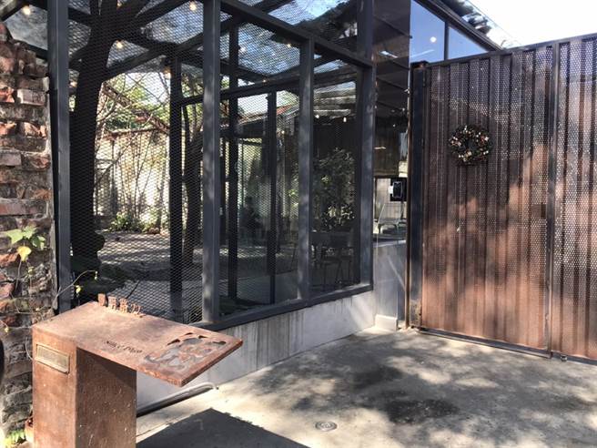 耗时6年，屏东县竹田乡终于今年获得义大利国际慢城认证，也从名不见经传的小农村，慢慢有了咖啡厅、老夫子打卡墙、首间合法民宿，以及正在建设中的美术馆。（谢佳潾摄）