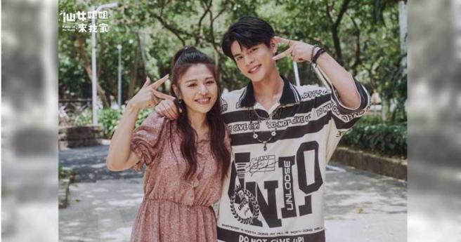 林叶亭挺儿子邱以太，客串他演出的《仙女姐姐来我家》，母子同台演戏。（图／本刊资料照）