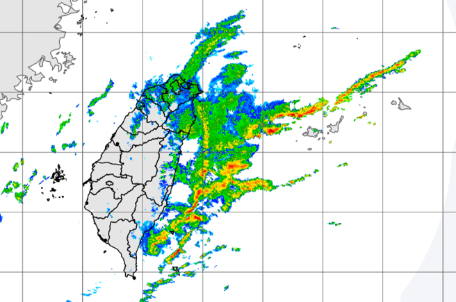 东北季风挟带水气南下，迎风面今起一连7天，降雨机率高。（中央气象局提供）