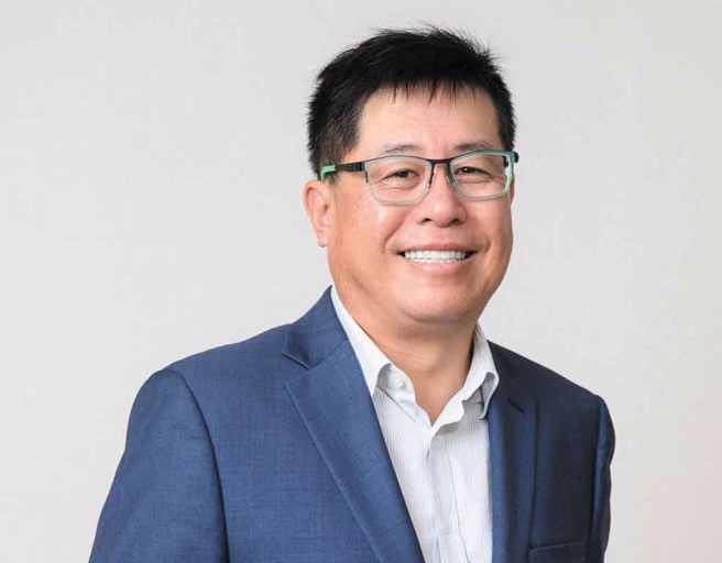 领航员：陈自谅（中国医药大学新竹附设医院院长）。中国医药大学新竹附设医院自107年12月15号开幕，秉持「救急救心救命救脑」为使命，以病人优先，病人为中心「Patient first，Patient care」，守护在地乡亲健康，打造友善智慧医院。(图／中国医药大学新竹附医)

