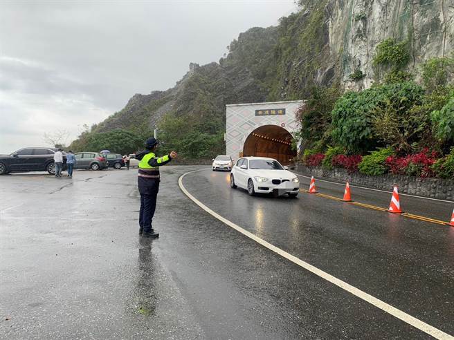 苏花路廊估计将出现大量车潮，热点将有员警疏导交通勤务。（新城警分局提供）