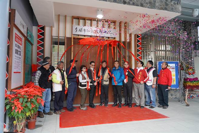 玉管处与信义乡公所合作，成立东埔服务中心，29日启用。（玉管处提供／廖志晃南投传真）