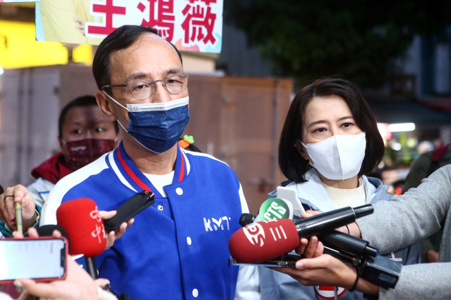 朱立伦批，吴怡农把蔡总统的底线曝光了，显现民进党的底线只有对抗、备战，没有对话。（邓博仁摄）