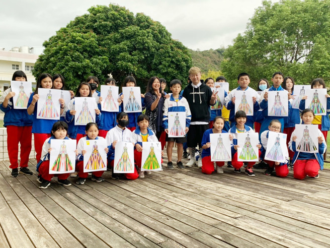 把孩子找回校园，让孩子天天喜欢上学。(图／臺东县政府教育处)


