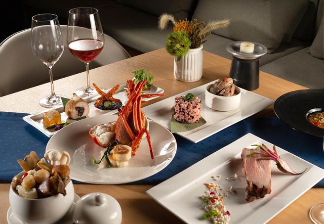 「蕴泉庄」跨年套餐以「蕴藏冬飨」为主题，共有五道主菜与一道甜品。(蕴泉庄提供)