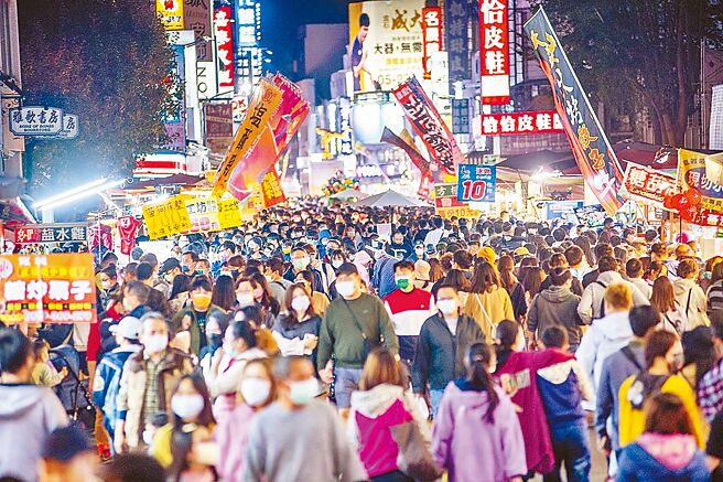 挺过疫情衝击，嘉义市住宿业营利事业销售额1至10月较去年成长达29％，市府归功是一连串的活动带来人潮。（嘉义市政府提供／吕妍庭嘉义传真）