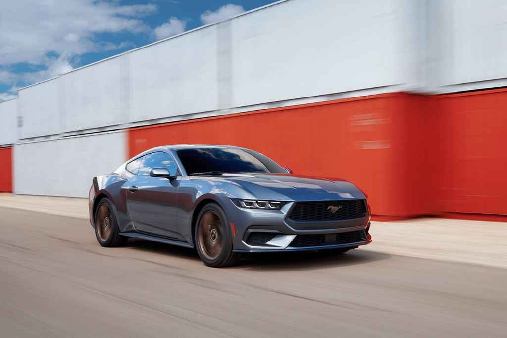 新年式Ford Mustang Dark Horse提供品牌有史以來NA V8最強的500匹動力(圖/CARSTUFF)