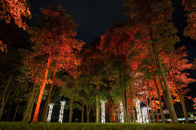 ▲作品〈金勵湯〉原作樣貌，以泉水為靈感，創造充滿暖意的光境與氛圍，期望帶給大家「精力湯」般的正能量。(圖／台東縣政府文化處)
