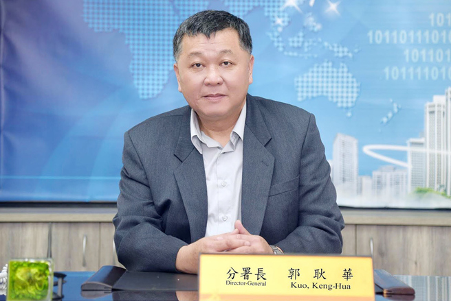 ▲ 领航员：郭耿华（劳动部劳动力发展署高屏澎东分署长）。今年农历春节有10天连假，劳动部高屏澎东分署特别精选4个劳动部多元及培力就业单位经营景点，与推荐特色行程，邀您带家人出游走春，体会在地居民为家乡付出的心血，并感受独特的地方之美、文化特色。(图／劳动部劳动力发展署高屏澎东分署提供)
