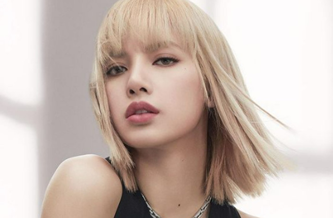 全球百大美女排行榜季军由BLACKPINK成员Lisa夺下。（图／lalalalisa_m IG）