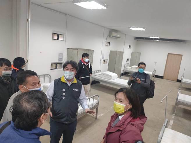 王必胜视察马祖小三通復航防疫准备。（连江县政府提供）