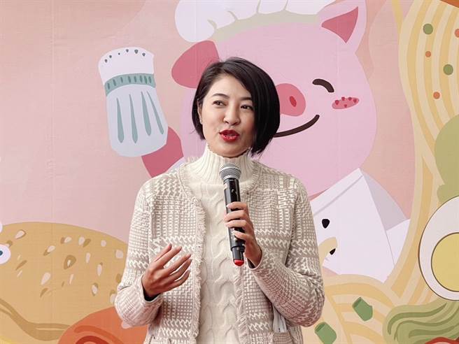 谈南投立委补选，南投县长许淑华强调，国民党不管谁参战，她一定全力辅选。（杨静茹摄）