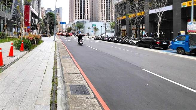 市府环保局3次勘查后，终于找出异味来自附近餐饮业者的化粪池。（新竹市政府提供／王惠慧新竹传真）