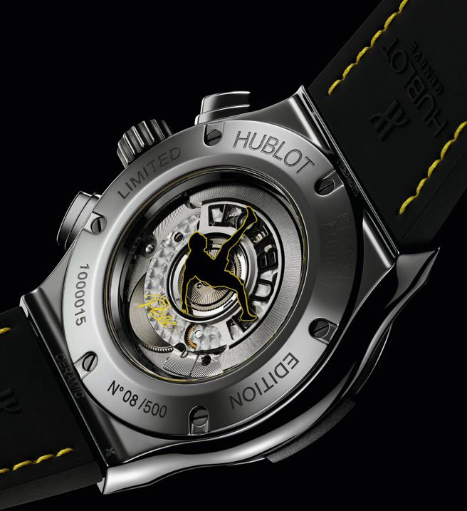 宇舶表经典融合系列AREO比利限量计时码表，陶瓷款，背后有他倒挂金鉤姿势剪影，56万元。（HUBLOT提供）