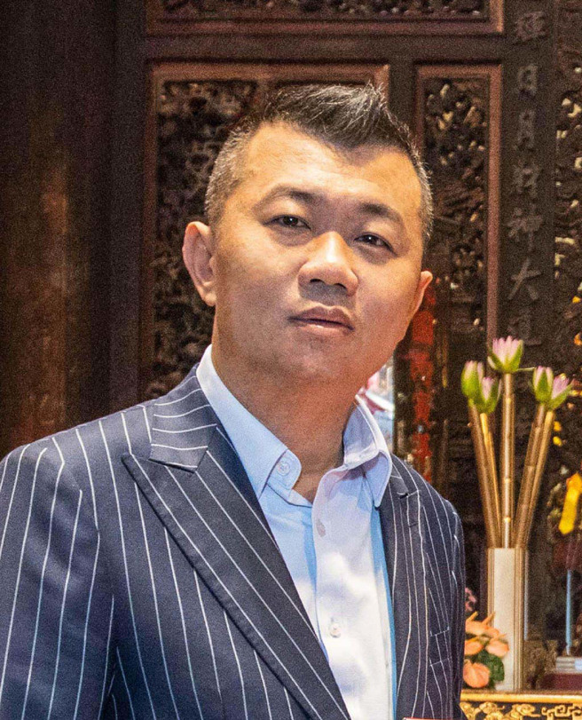 领航员：林安乐（武德宫主任委员）
武德宫信眾广布全球，国内外许多知名企业家、社会杰出人士都是忠实信眾，除了保佑信眾平安与求财，也主动从事社会急难救助，希望让武财公的信眾在现实与心灵都得到富有与满足。

