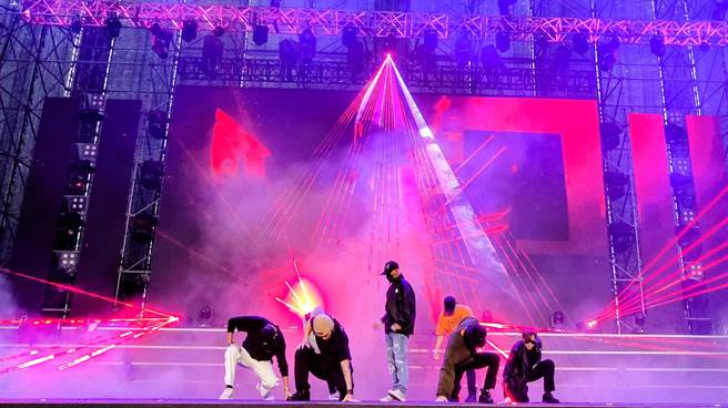 羅志祥彩排即吸引粉絲尖叫。（三立提供）