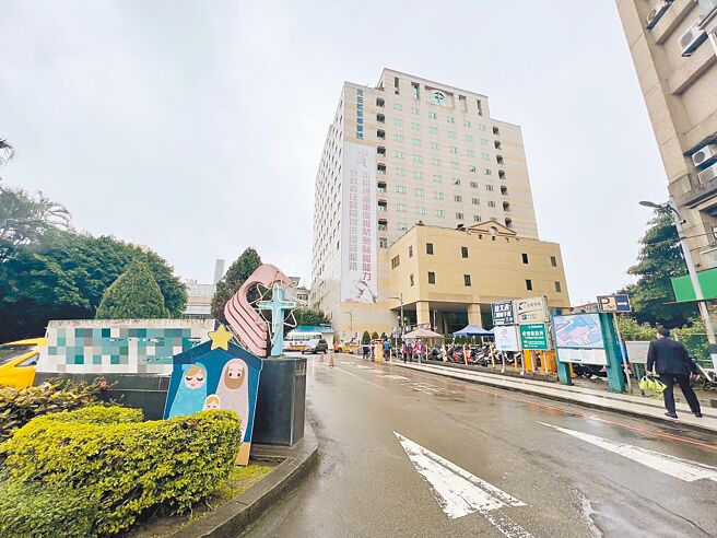 新店耕莘医院30日发生一起人伦悲剧，老妇人为弥留状态的丈夫焚香祝祷，竟引发火势造成丈夫烧伤后死亡。（民眾提供／王扬杰新北传真）