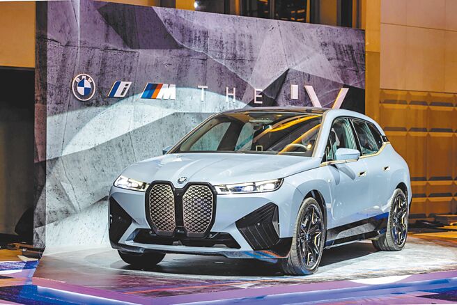 BMW iX M60为BMW M GmbH缔造性能与节能并存的纯电之作。（汎德提供）