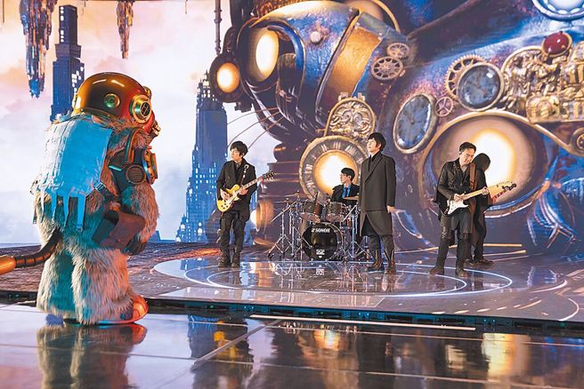 五月天「诺亚方舟10周年进化復刻限定版演唱会」好评不断。(图/中时资料照)