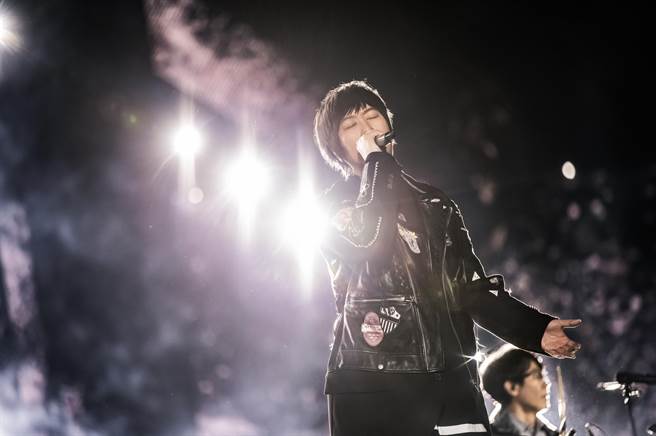 阿信自爆拥有2张蔡依林演唱会门票。（相信音乐提供提供）