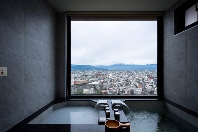 可乐旅游推出武陵樱花加上礁溪温泉，二日游双重享受。(可乐旅游提)