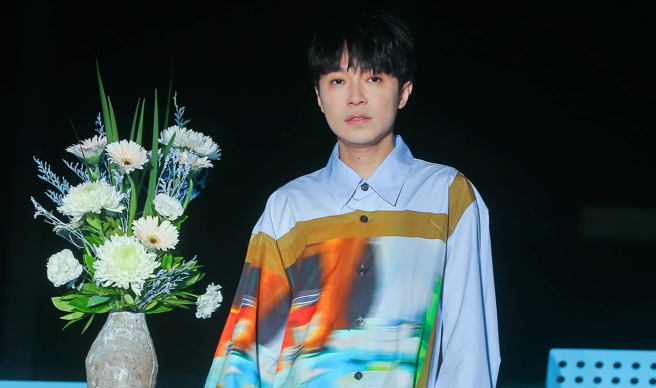 吴青峰在社群透露长期遭某位女粉丝骚扰。（图／中时资料照）