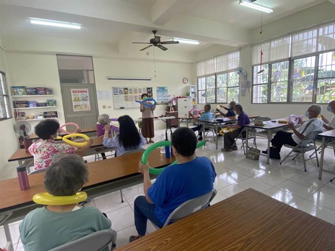 巷弄長照站，讓長輩生活變得多采多姿，安心在地安老。（南投縣政府提供／廖志晃南投傳真）