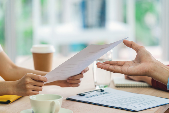 面試官問一問題全場傻眼，網見答案集體崩潰。（圖／shutterstock）