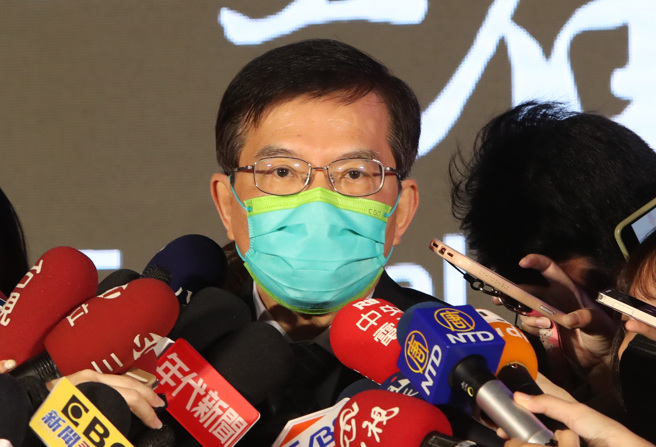 交通部长王国材。（郑任南摄）