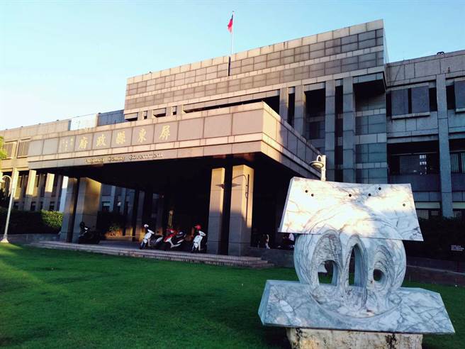 屏县府鼓励申请节能示范补助，每案最高补助500万元。(林和生摄)